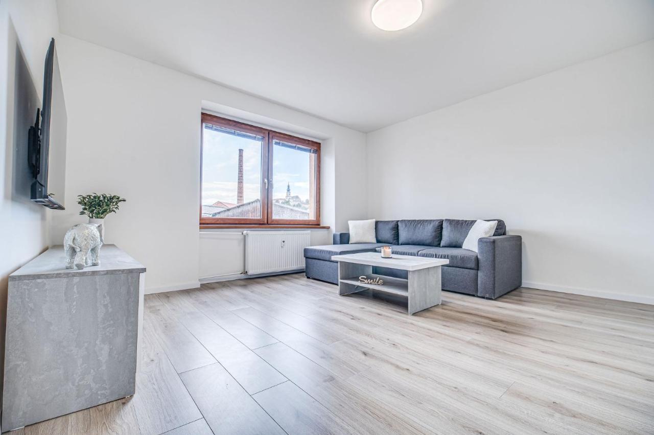 Nitra Castle Suite - Modern Elegance & Serenity Eksteriør bilde